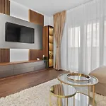 Stylish Gold Accents * Bucharest