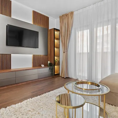 Stylish Gold Accents * Bucarest