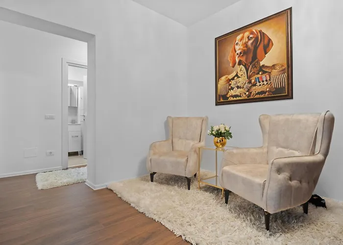 Apartment Stylish Gold Accents Bucharest